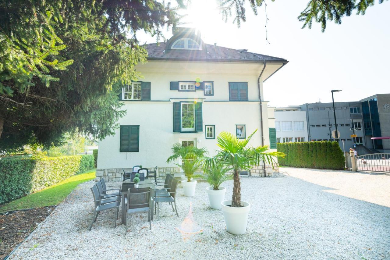 Villa Gelbmann - Ferienwohnungen Velden Velden am Wörthersee Exterior foto
